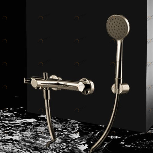 Смеситель настенный для ванны 7MACOV08 Geda Nextage Macò с душевой лейкой