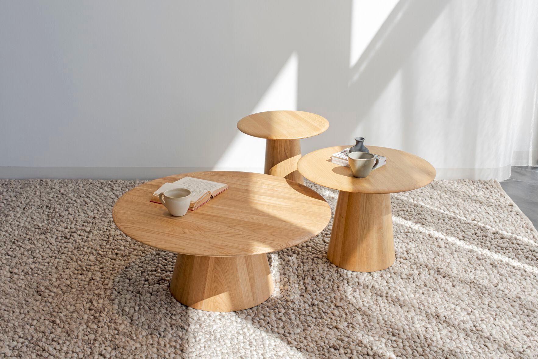 Круглый журнальный столик из дуба Gazzda Гриб ARCH-00019454 - Вид №9