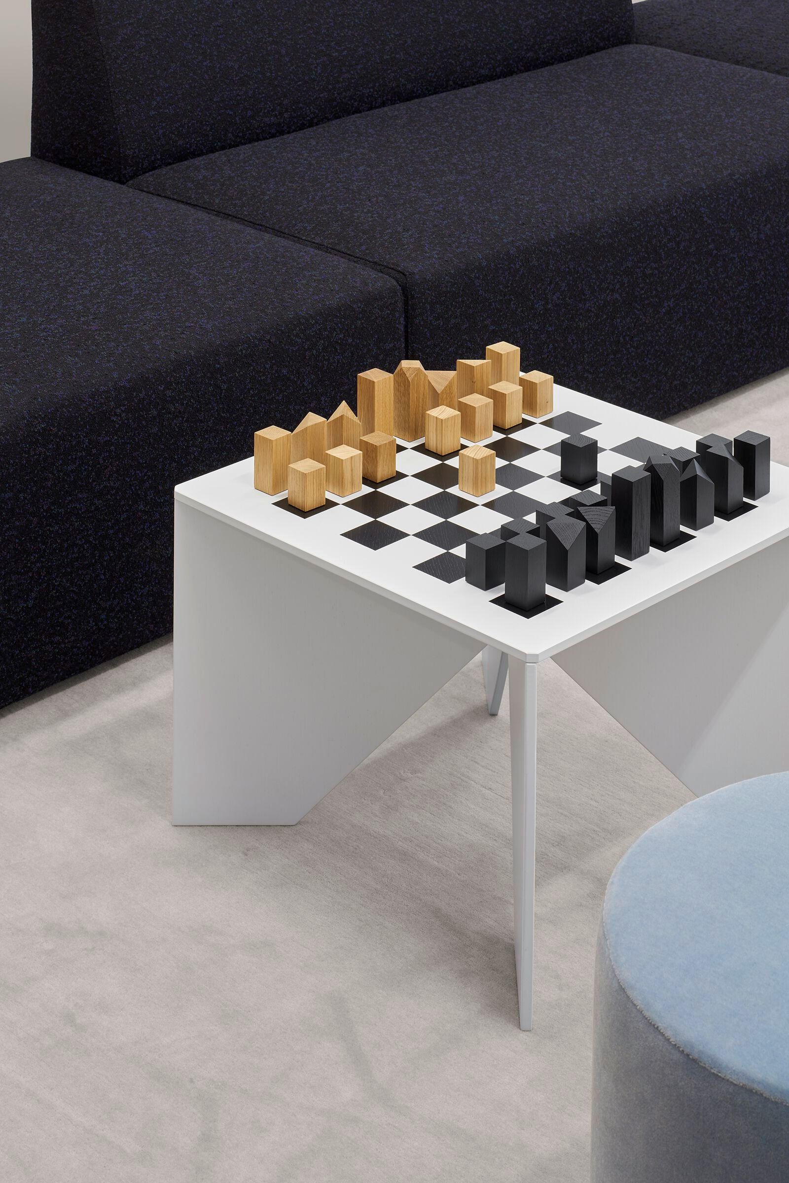 Журнальный столик из дуба e15 Kramer ARCH-00044364 - Вид №2