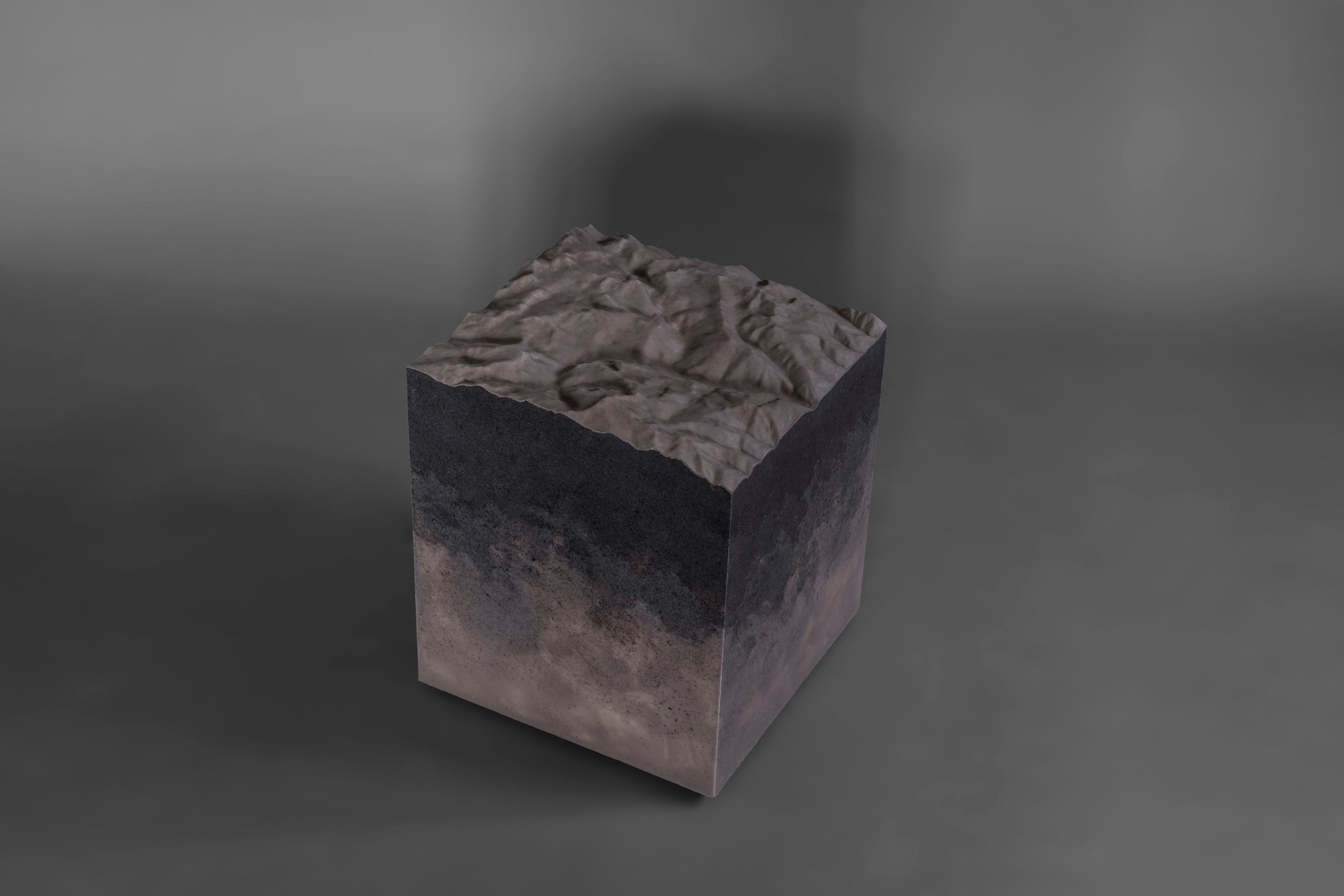 Низкий журнальный столик с бархатной подкладкой alcarol Geomorphic 2023 ARCH-00013525 - Вид №2