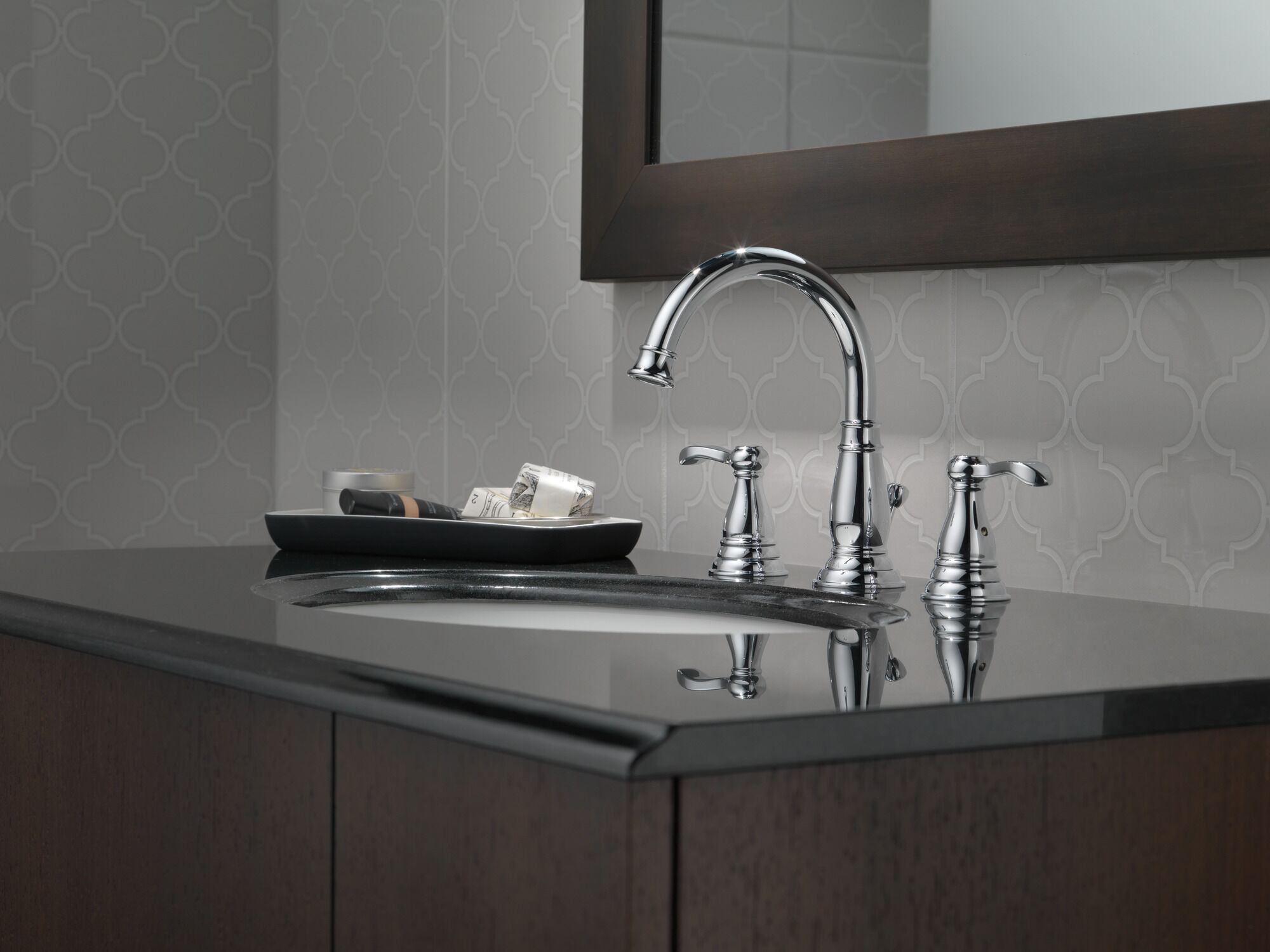 35984LF-ECO Смеситель для ванной комнаты с двумя ручками Delta Faucet Porter Хром - Вид №7