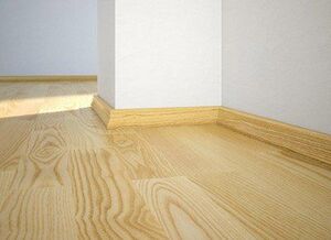 Плинтус Barlinek Шпонированный Ясень (Гладкая) 2200х40 мм.