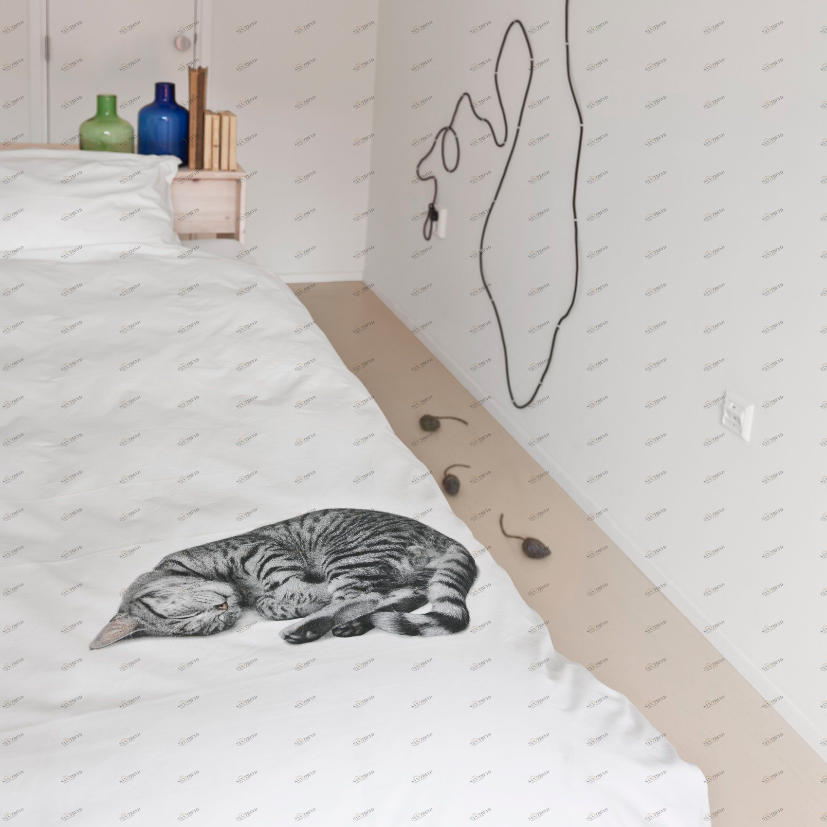 Детское постельное белье односпальное "Кошка Олли" 150х200 см SNURK  335460 Белый;серый 