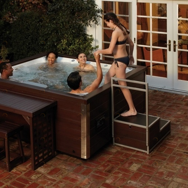 Лестница J-LX Prostep 8900-10690 Jacuzzi Italian Design 890010690