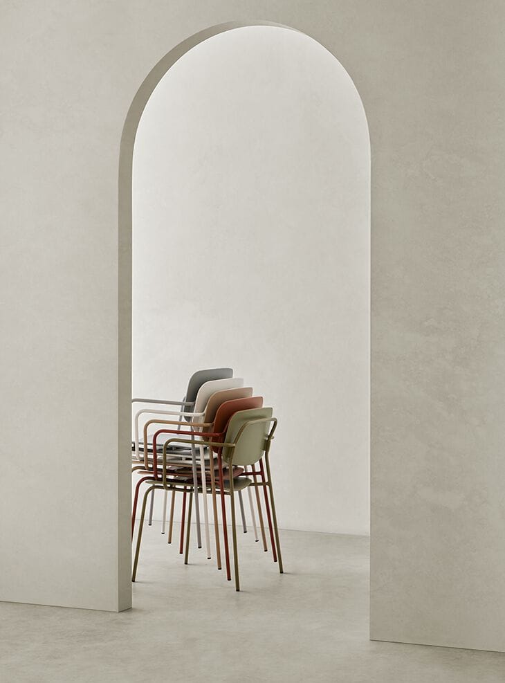 Штабелируемый стул из переработанного полипропилена Mobboli Cap ARCH-00084947 - Вид №1