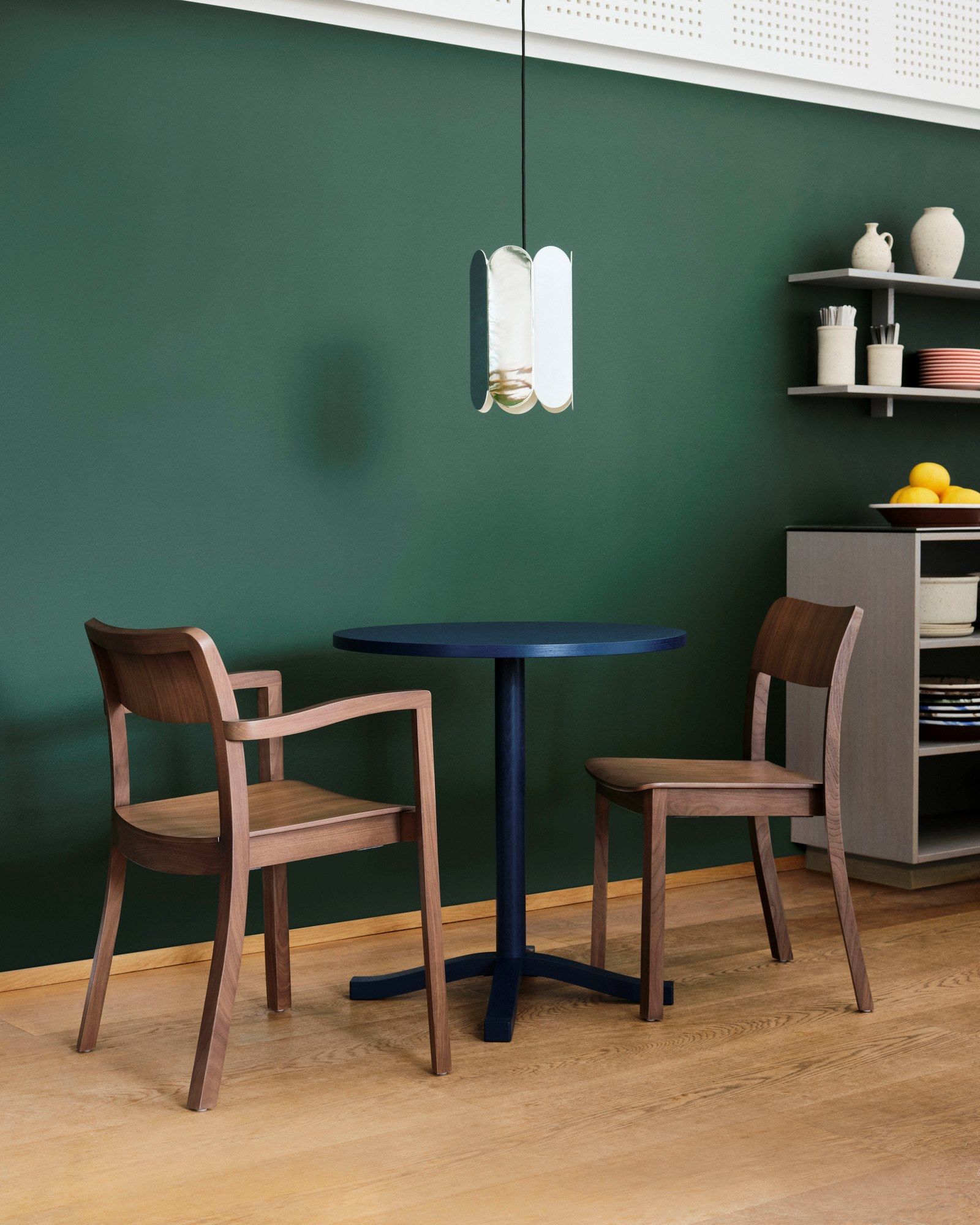 Деревянный штабелируемый стул с подлокотниками Hay Pastis ARCH-00080530 - Вид №28