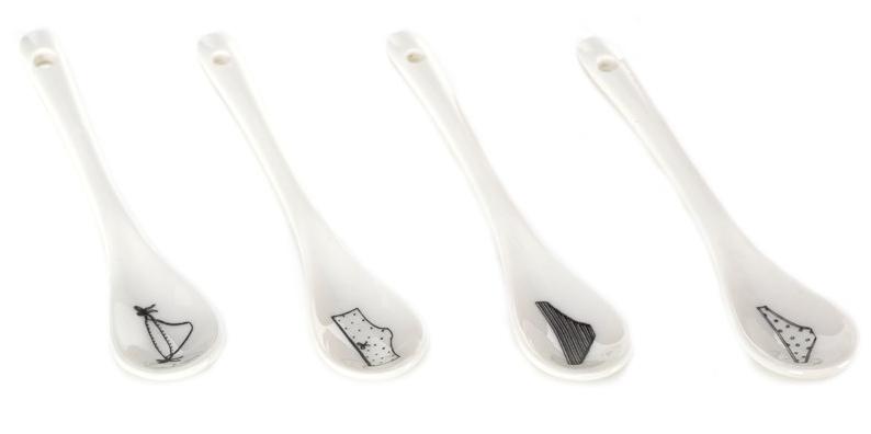 Pols Potten Набор фарфоровых чашек с блюдцем Undressed 230-400-178  - Вид №5