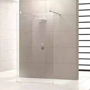Novellini. Душевой уголок 134x90 см H3 с хромированными распорками GIADA