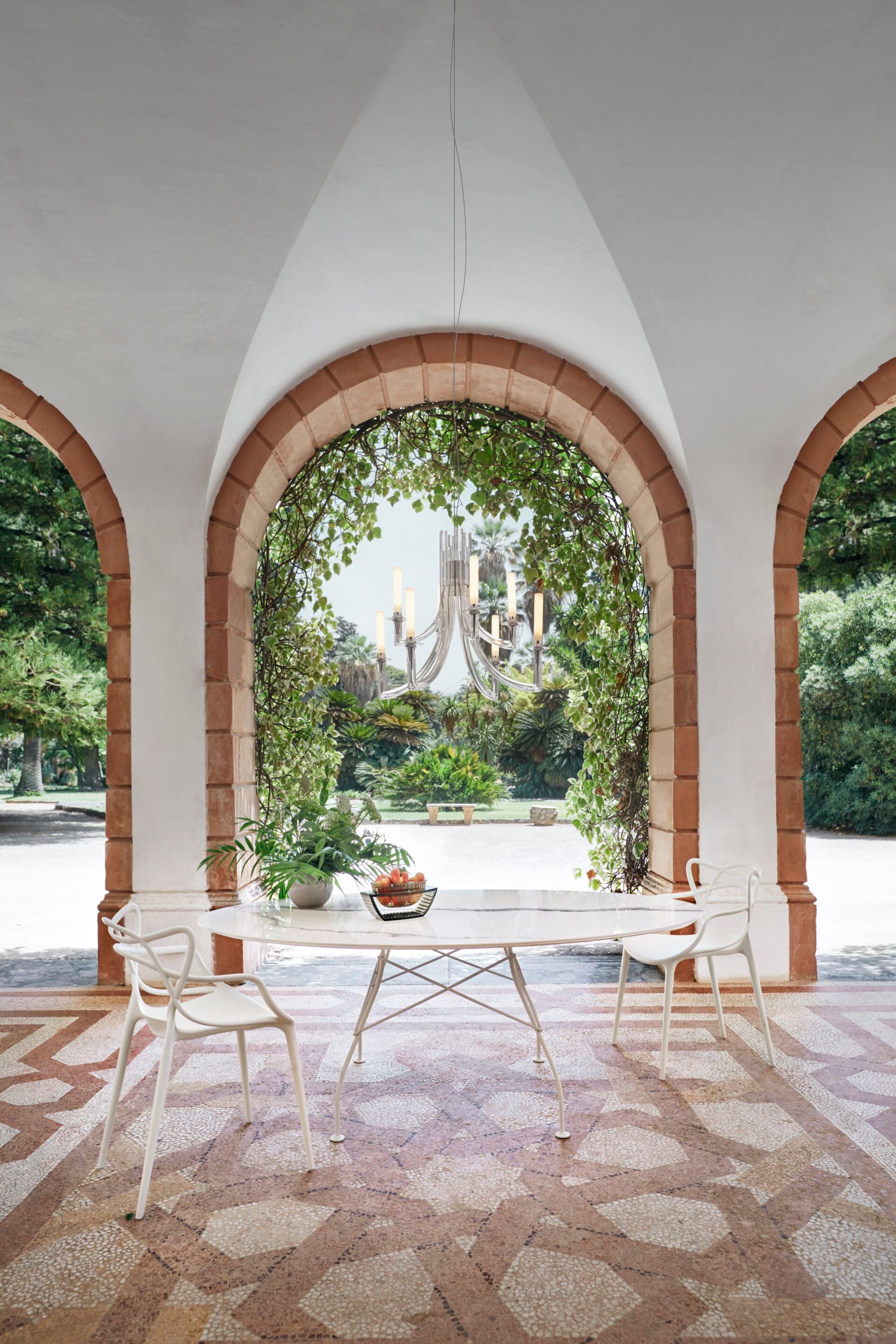 Овальный обеденный стол из керамогранита Kartell GLOSSY ARCH-00030518 - Вид №7