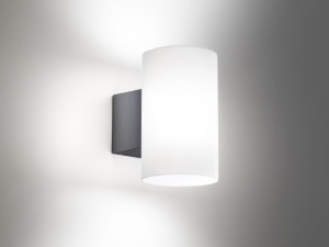 Светодиодный настенный светильник с диффузором из поликарбоната