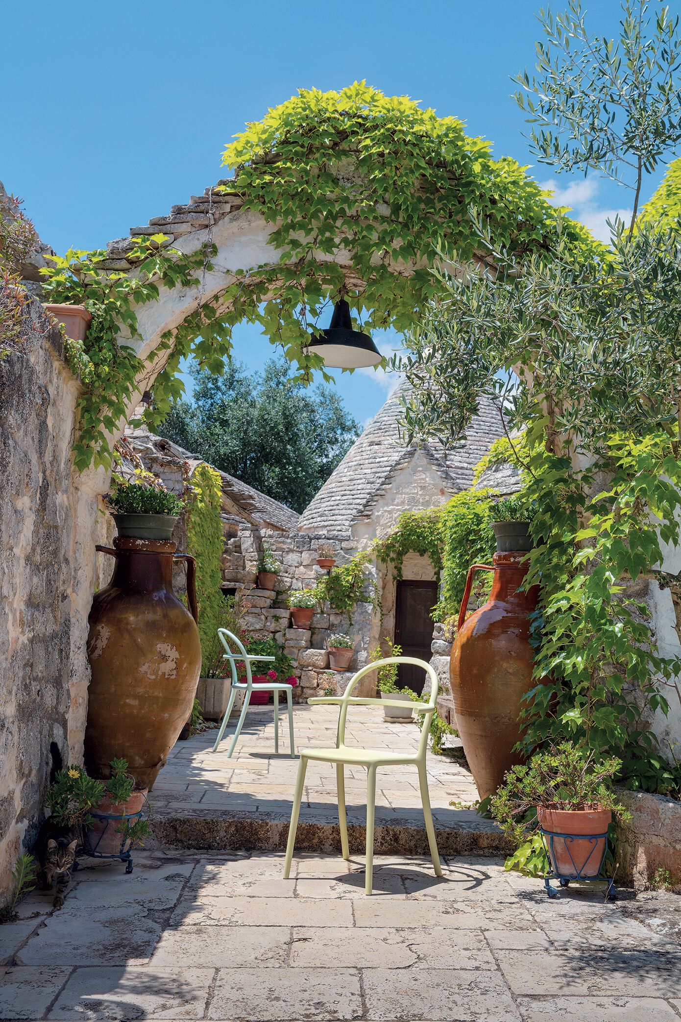 Штабелируемый стул из полипропилена Kartell GENERIC C ARCH-00120021 - Вид №2