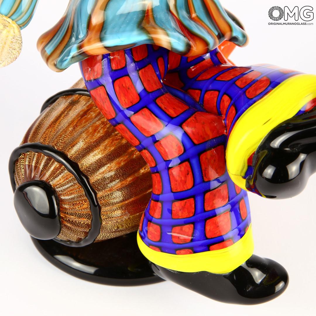 2568 ORIGINALMURANOGLASS Статуэтка Клоун на бочке - муранское стекло OMG 17 см  - Вид №1