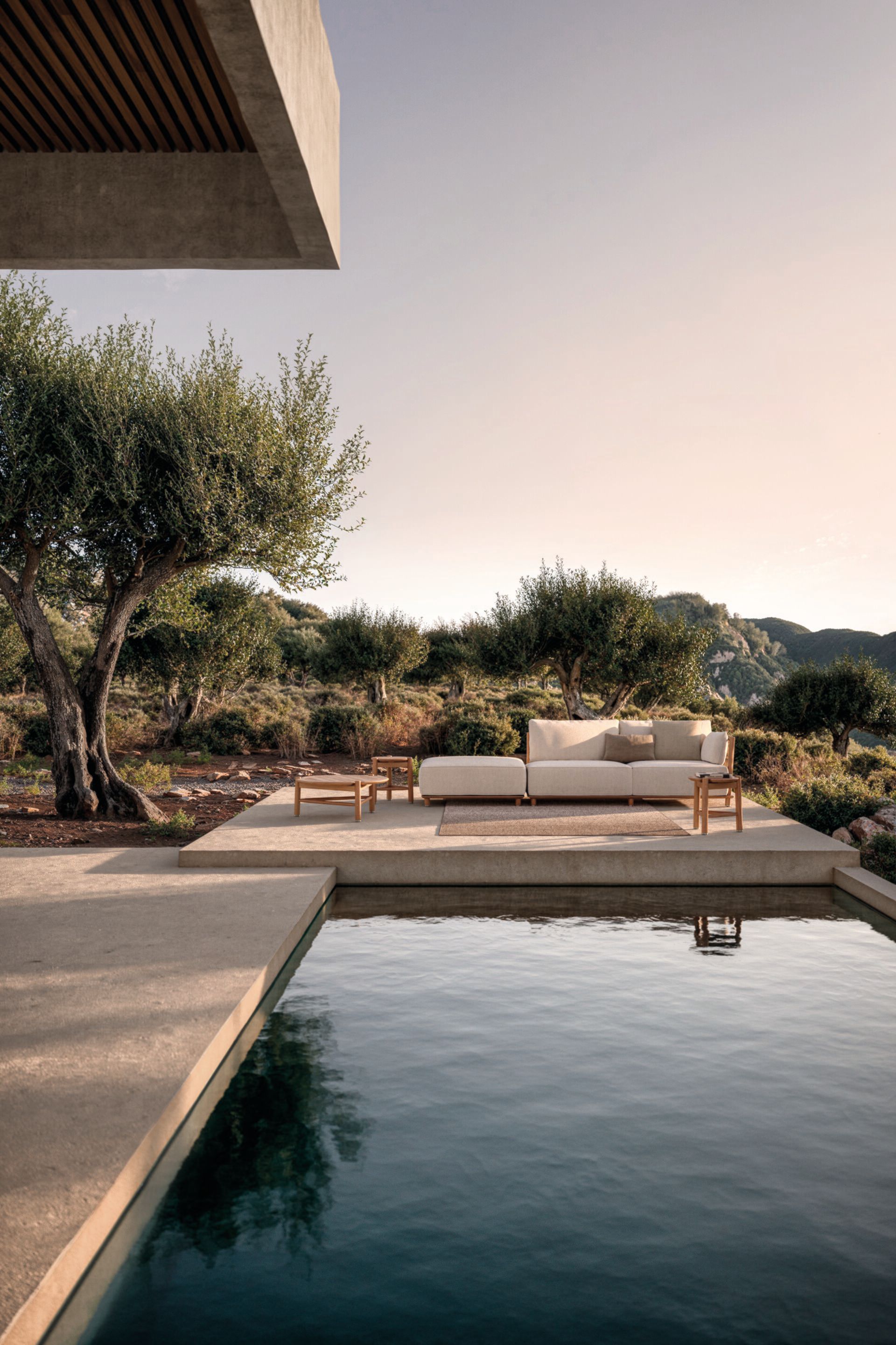 Круглый низкий стол из тикового дерева Gloster Salina ARCH-00121339 - Вид №1