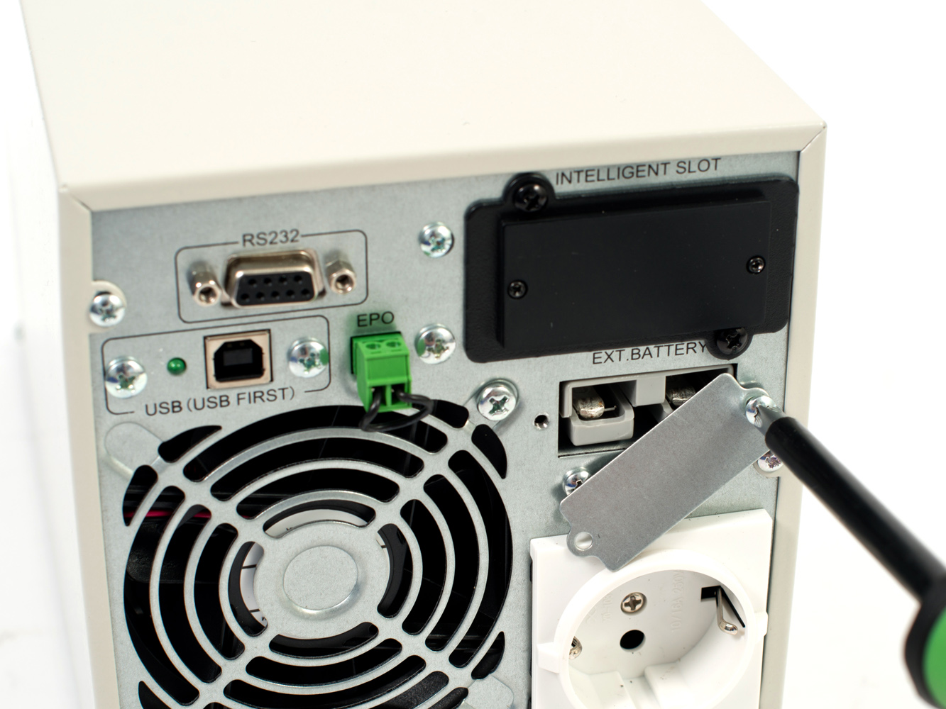 SKAT-UPS 1000 (24V) Skat-ups 1000 ups (24v) 220v 50 / 60hz 800w 2 external batteries on-line sine wave Бастион  - Вид №4