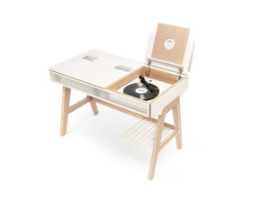 Акустический динамик с поворотным столом