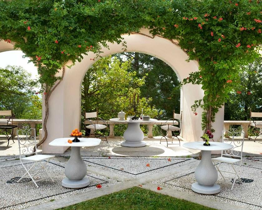 SLIDE Квадратный стол из полиэтилена и столешница из hpl с эффектом мрамора sun-id-1485180 - Вид №1