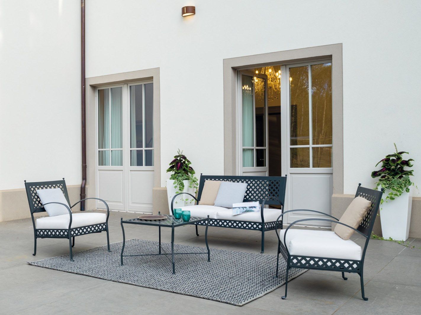 Металлический садовый стул с подлокотниками Vermobil Springtime ARCH-00099044 - Вид №2