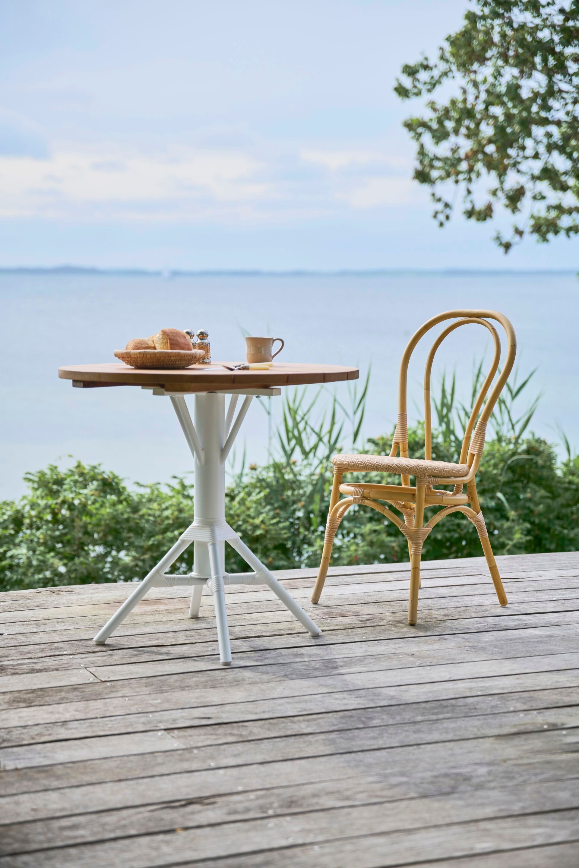 Круглый стол из алюминия и дерева со спицами Sika Design Alu Affäire ARCH-00053897 - Вид №2