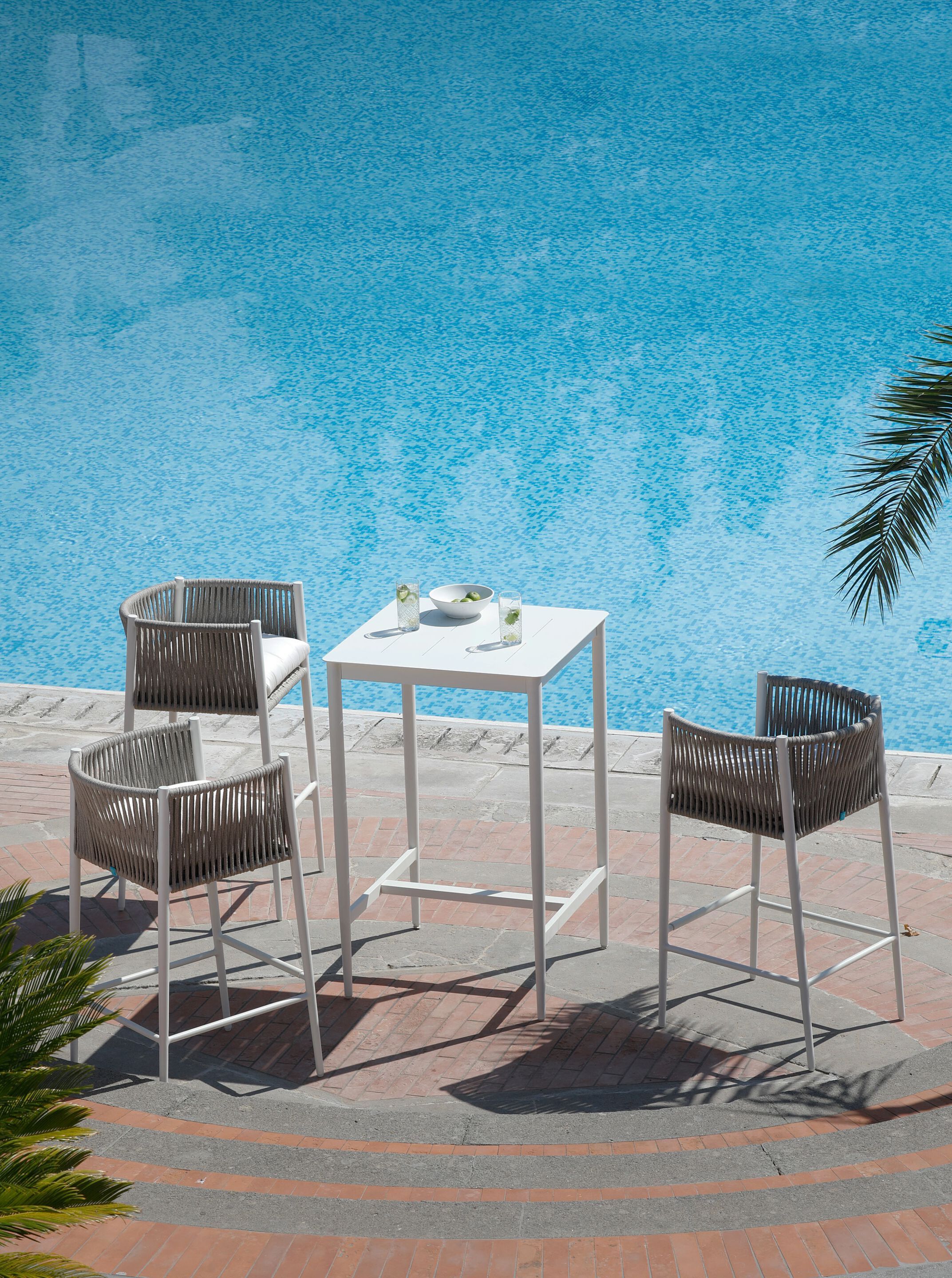 Высокий квадратный алюминиевый стол Unopiù свет ARCH-00153298 - Вид №1