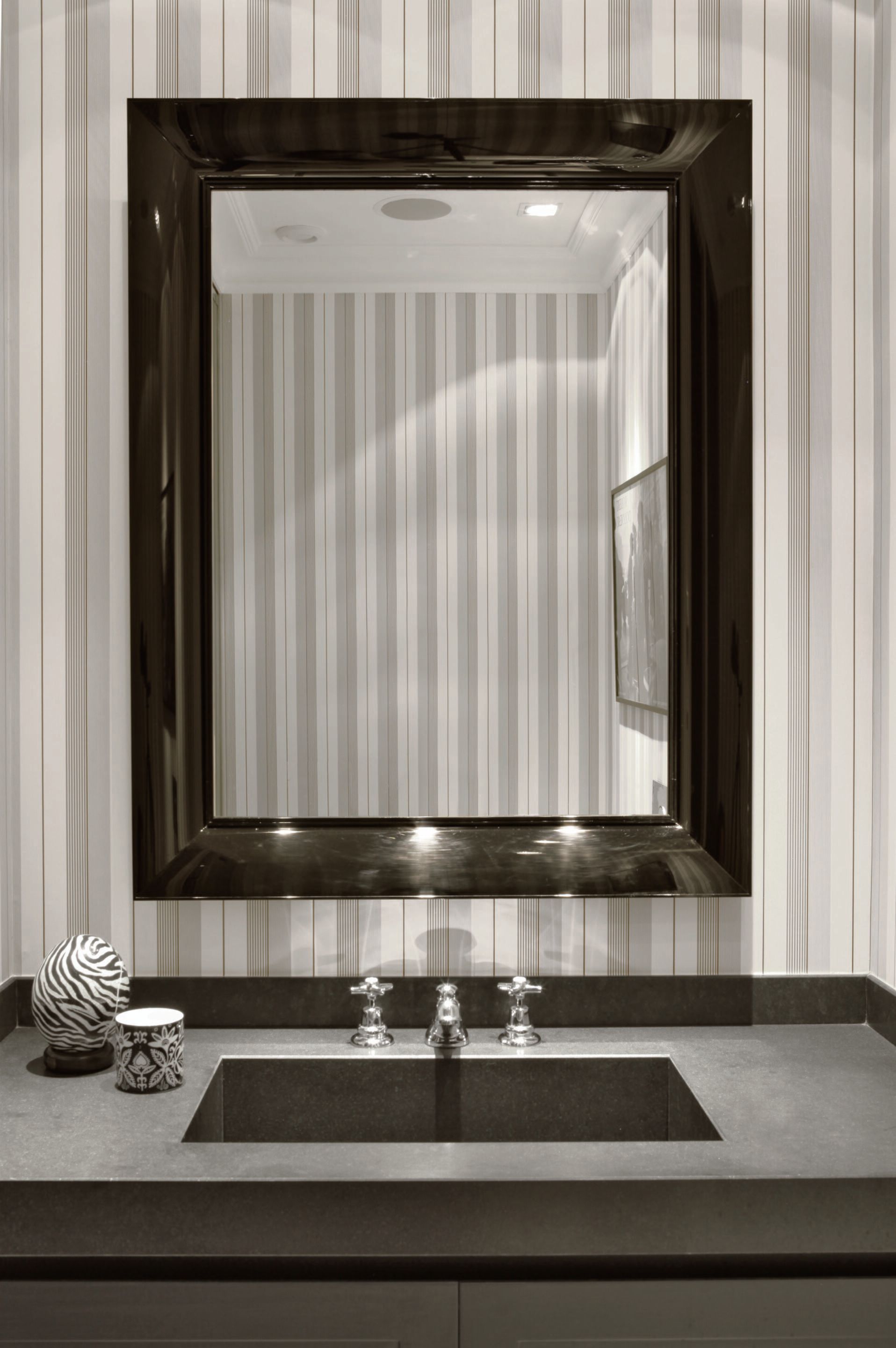 Прямоугольное настенное зеркало PMMA с рамкой Kartell FRANÇOIS GHOST ARCH-00031982 - Вид №1