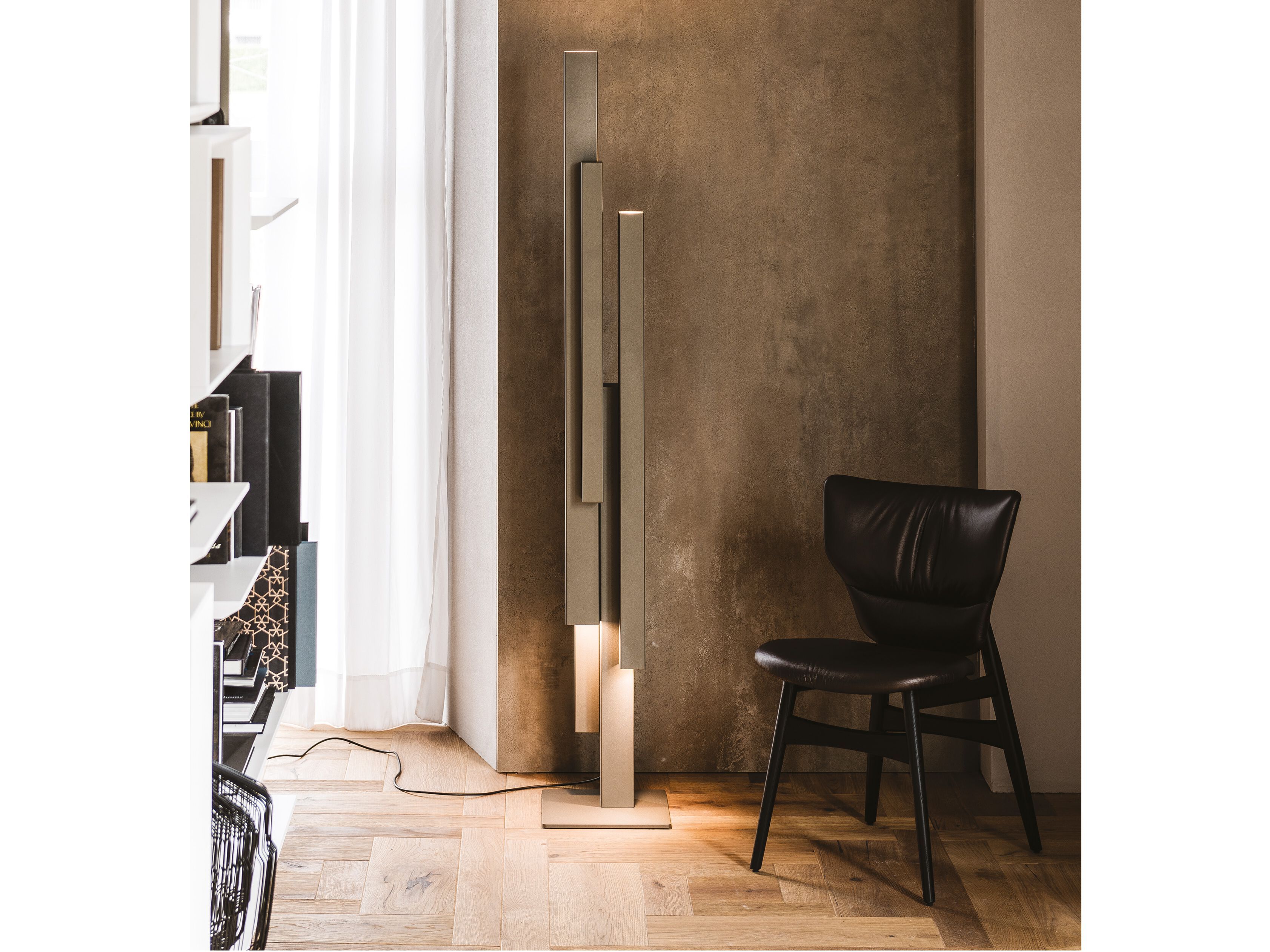 Стальная светодиодная напольная лампа Cattelan italia MANHATTAN ARCH-00102085 - Вид №1