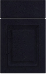 Фасады для кухни Классика Фрезеровка «Валентино+» Дуб фактурный чернильный №525