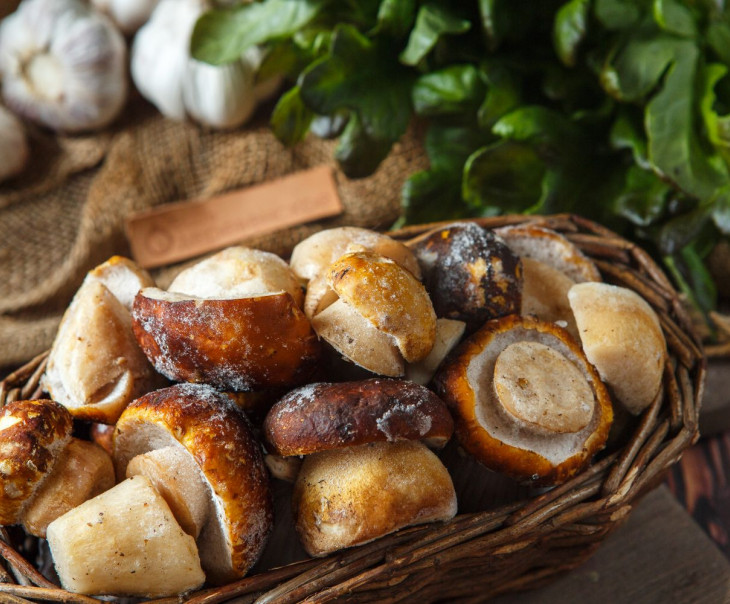 5491 Грибы белые целые (замороженные) Вкусляндия  - Вид №1