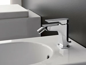 ZAZZERI Смеситель для биде на столешнице, со шлангом подачи воды 100