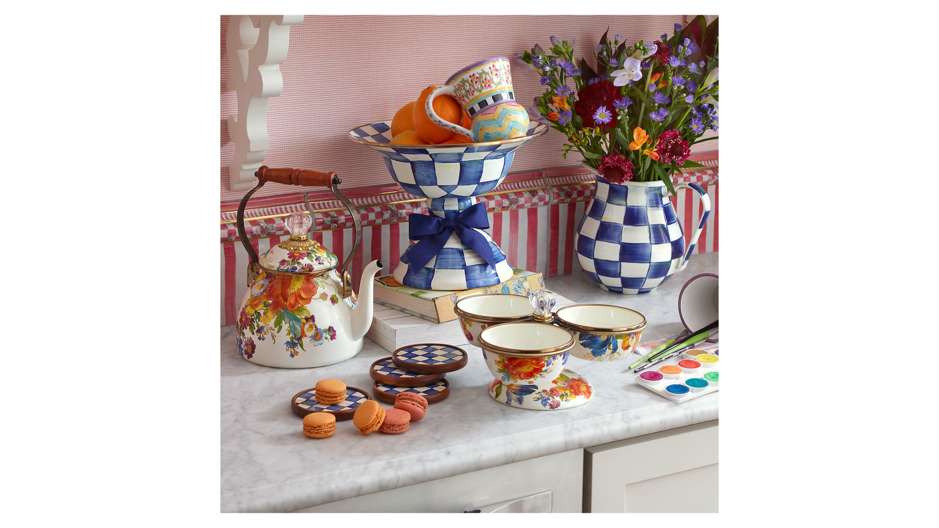 10654502 Mackenzie-Childs Кувшин Royal Check Сталь  - Вид №1