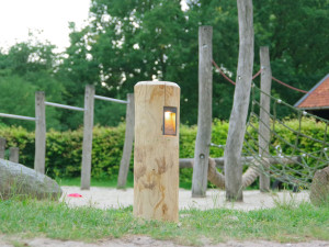 Деревянный светодиодный световой столб