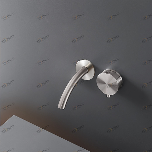 Настенный смеситель двойного движения с носиком L. 125 мм  GIO76 CEADESIGN 