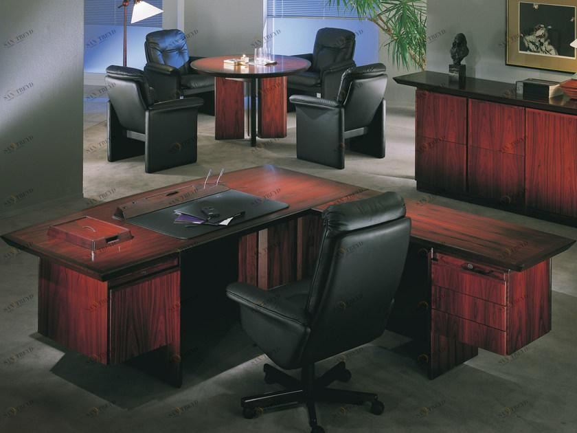 Dyrlund Исполнительный угловой стол Concorde 6501/6506/6013