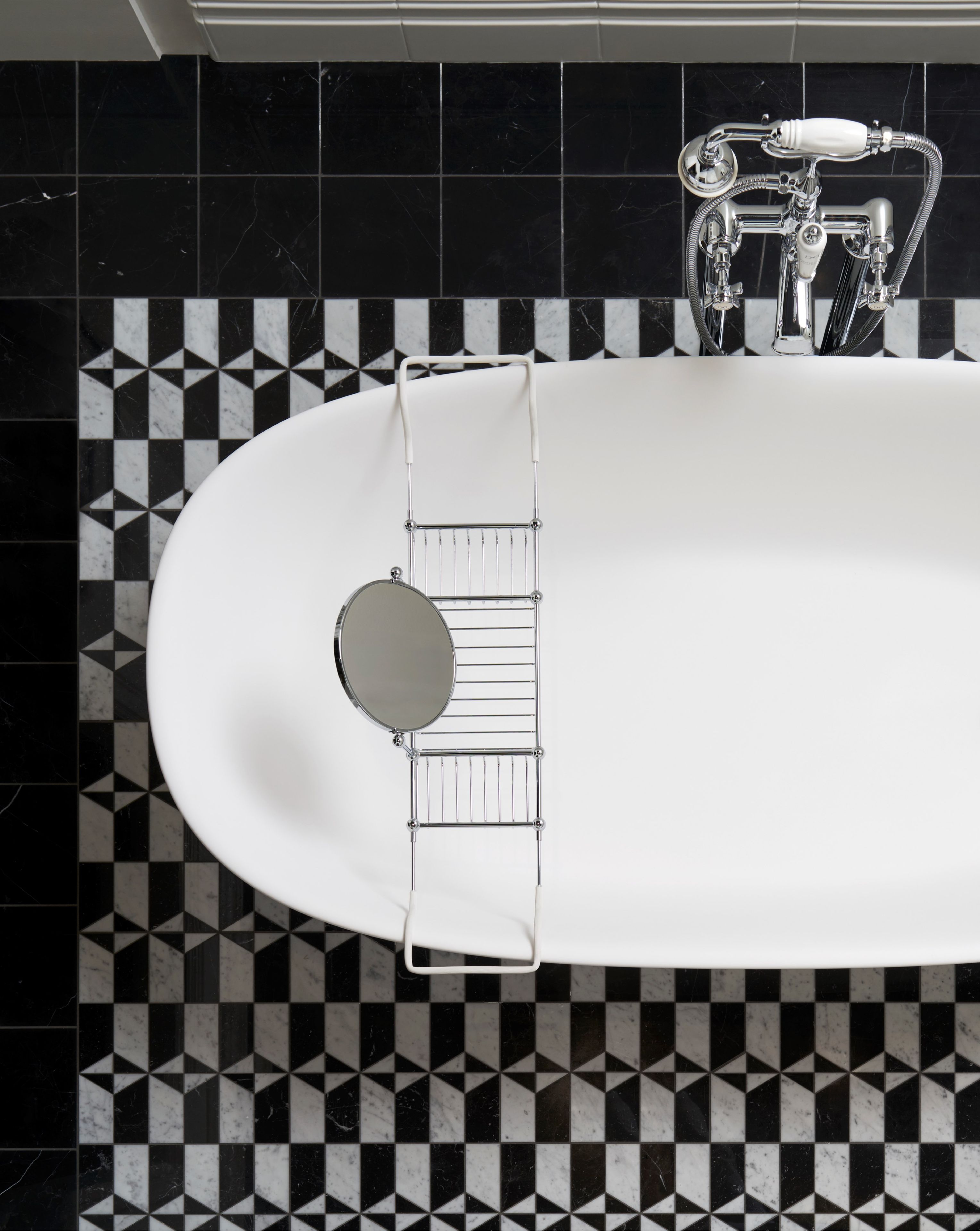 Овальная ванна в White Tec Plus на ногах Devon&Devon DOVE ARCH-00061521 - Вид №5