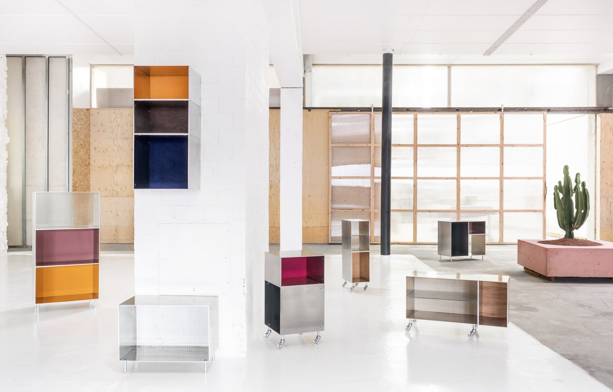 Алюминиевый навесной шкаф Atelier Belge ARCH-00048345 - Вид №3