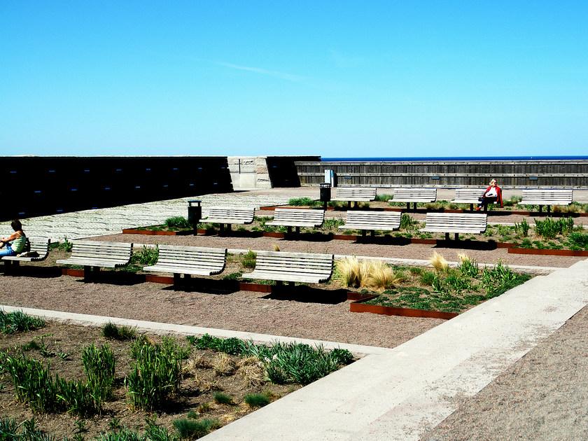 Nola Industrier Скамья из стали и дерева со спинкой Sakura sun-id-1346021 - Вид №3