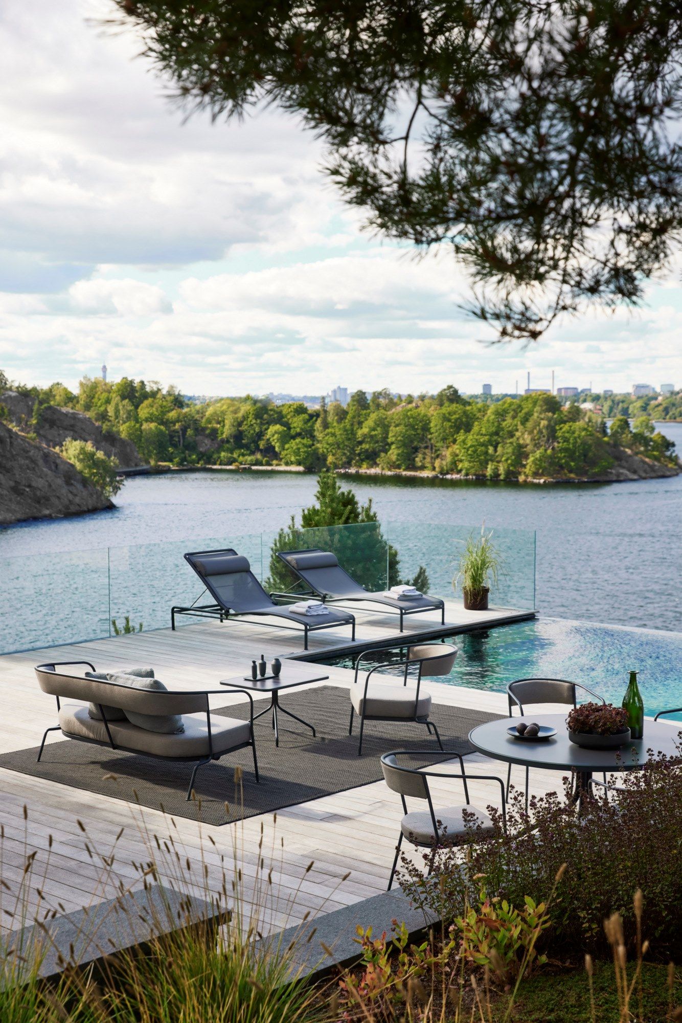 Тканевый садовый диван с металлическим каркасом Skargaarden Arholma ARCH-00114626 - Вид №3