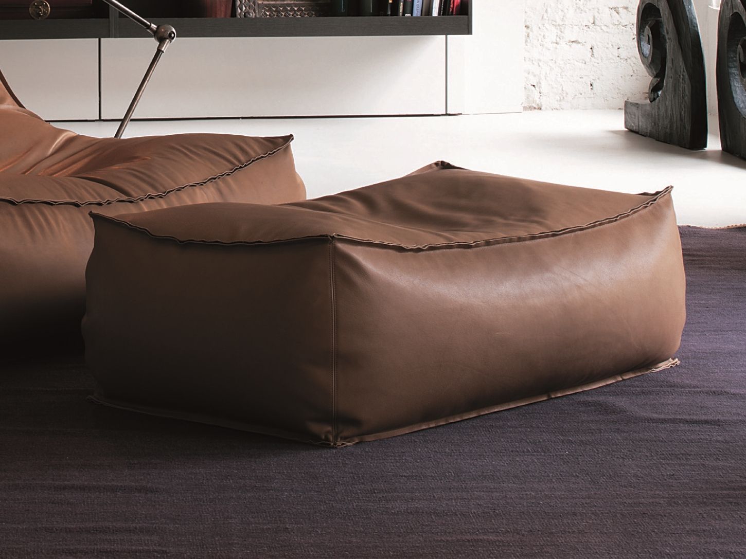 Кожаный прямоугольный пуф Verzelloni ARCH-00030018 - Вид №2