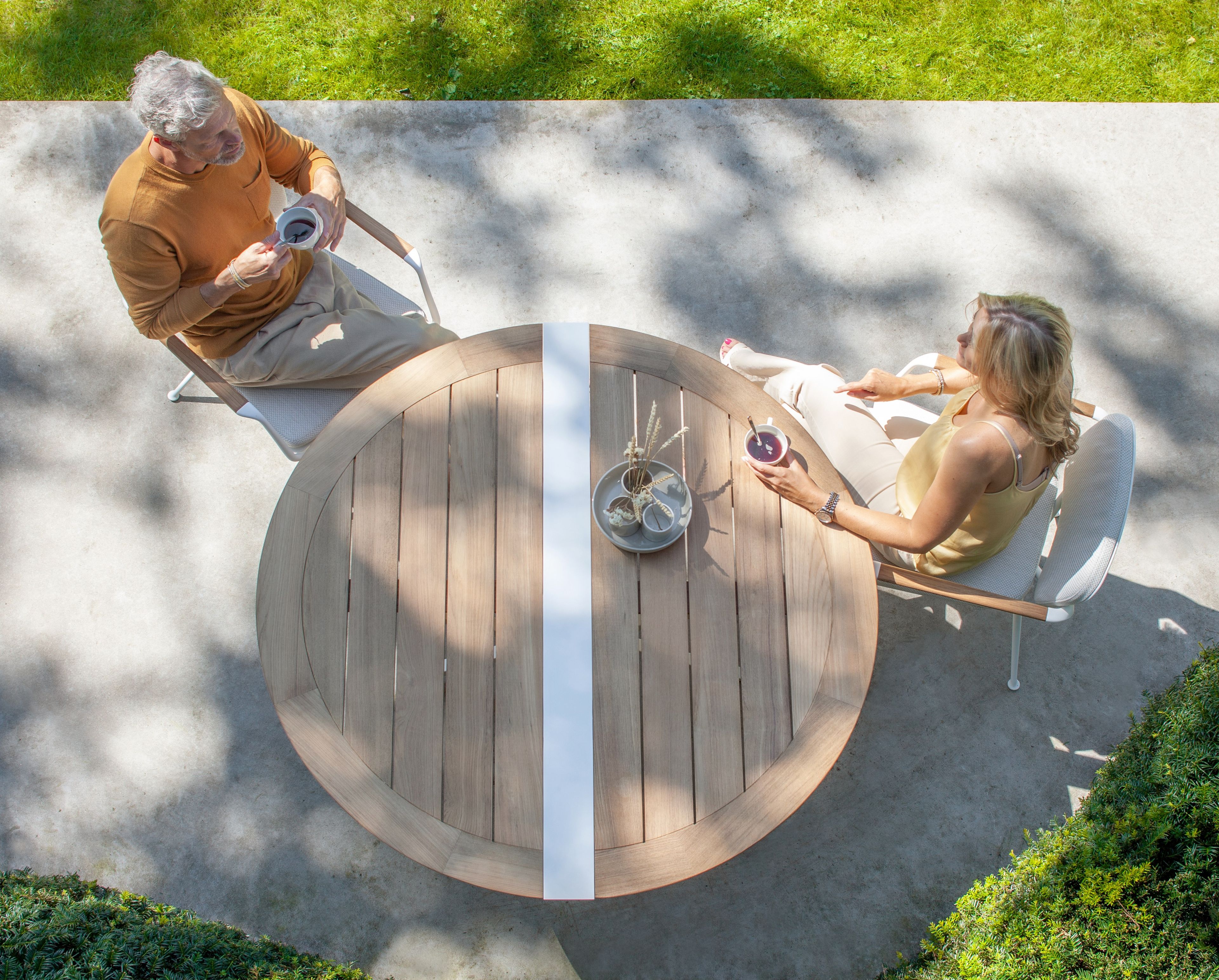 Круглый стол из тикового дерева Royal Botania Exes ARCH-00014674 - Вид №3