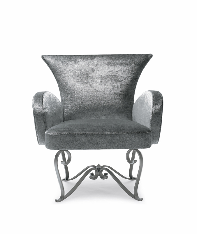 Стул  RIVATELIER POLTRONA CON GAMBE IN METALLO 