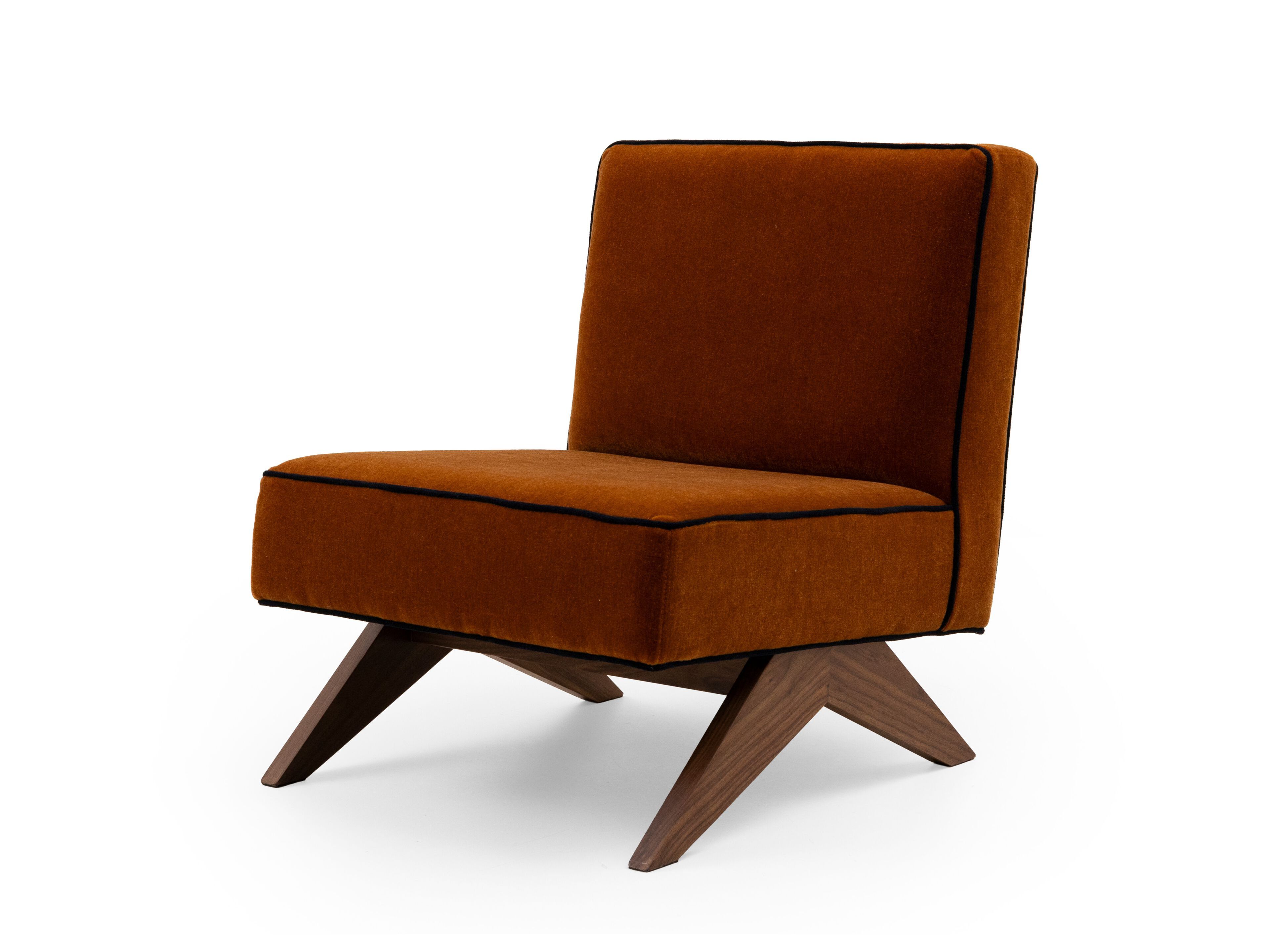 Тканевое кресло Collett & Victor SAMOS ARCH-00110767