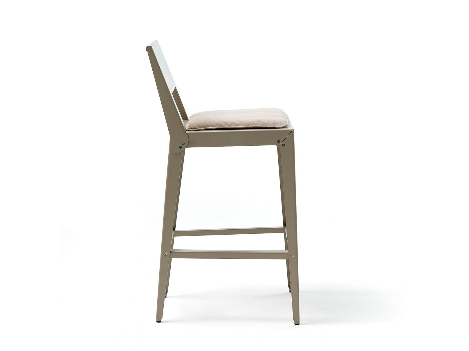 Высокий стул из листового металла с подставкой для ног EPÒNIMO Alu ARCH-00082033 - Вид №1