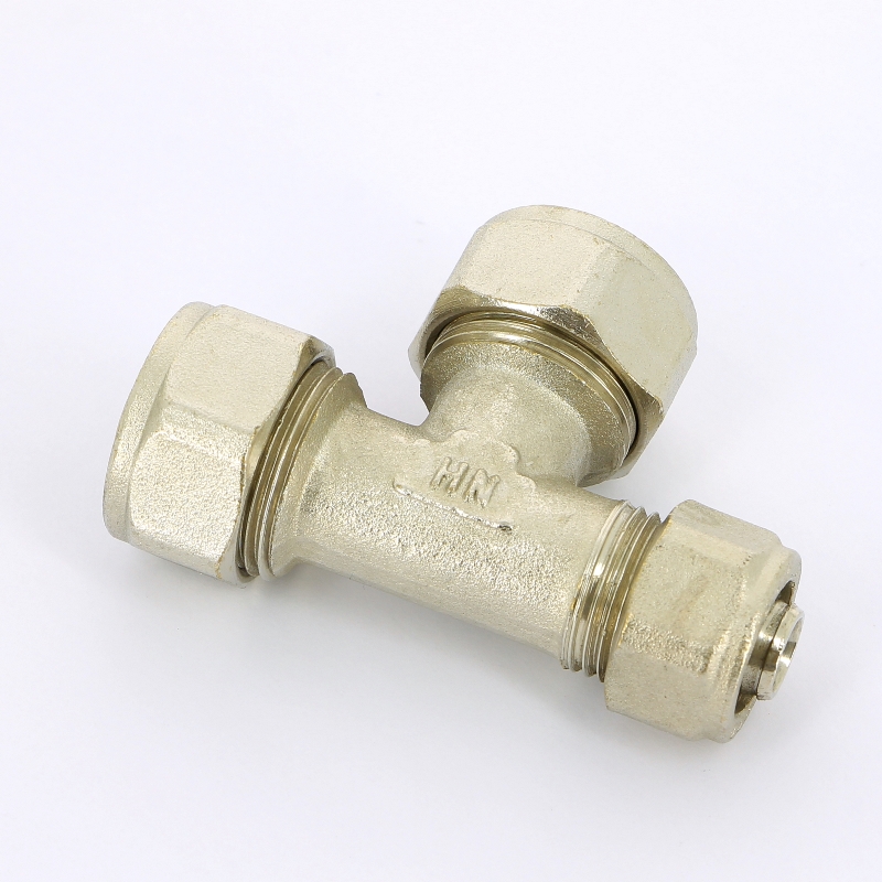 Тройник обжим редукционный HENCO 20х20х16 28202016 - Вид №1