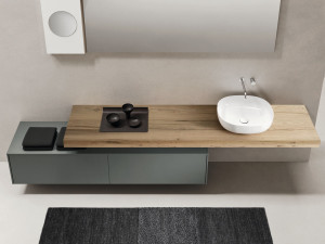 Деревянный подвесной умывальник с ящиками