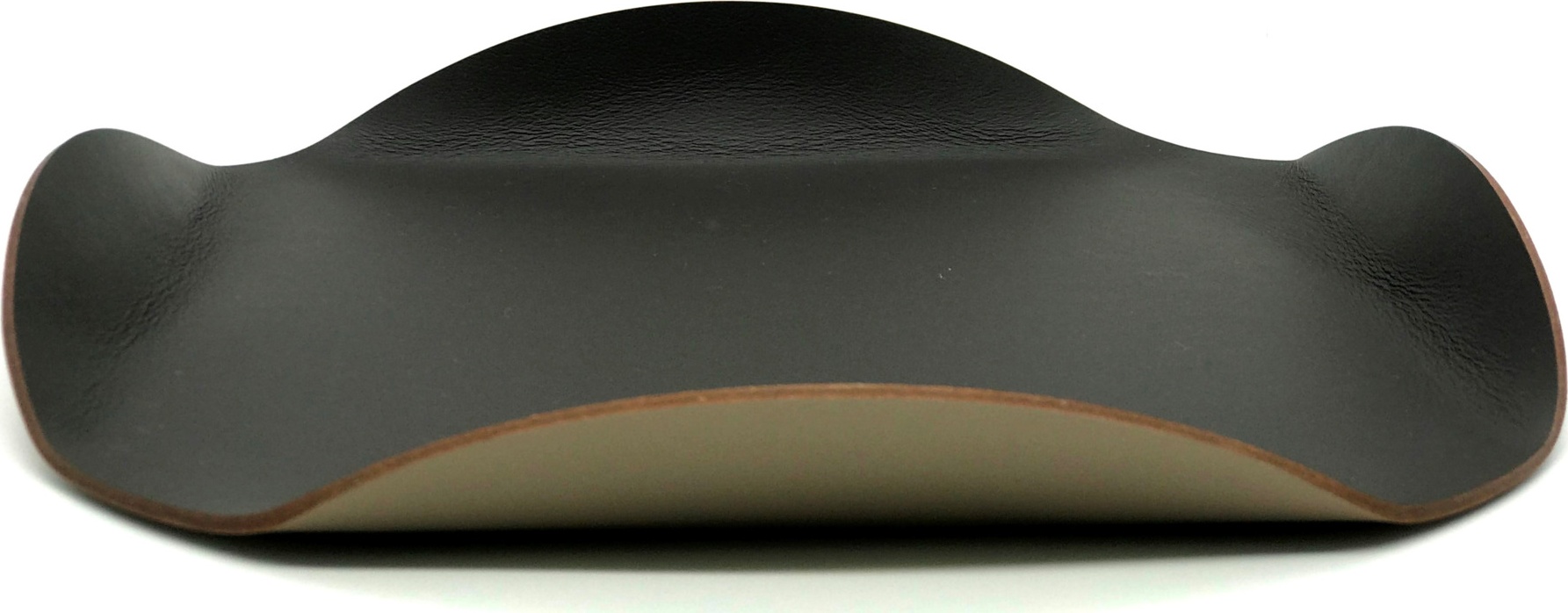 10638476 ADJ Подставка под соусы 20х20 (шоколад) Многослойная кожа SPECTRO 