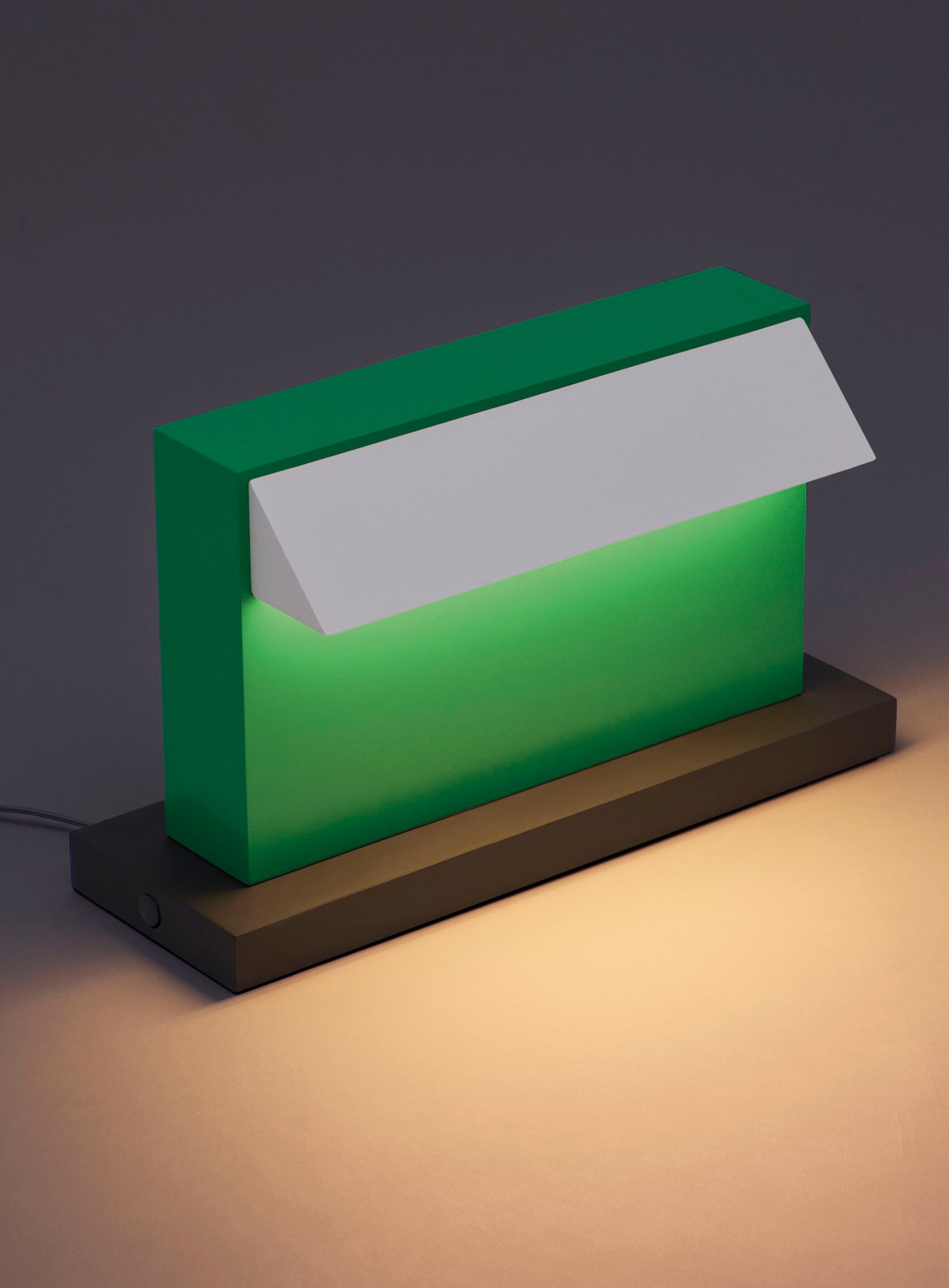 Металлическая настольная лампа Artemide ARCH-00000545 - Вид №2