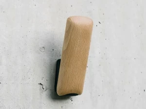 ENEA Настенная вешалка из бука Caddy