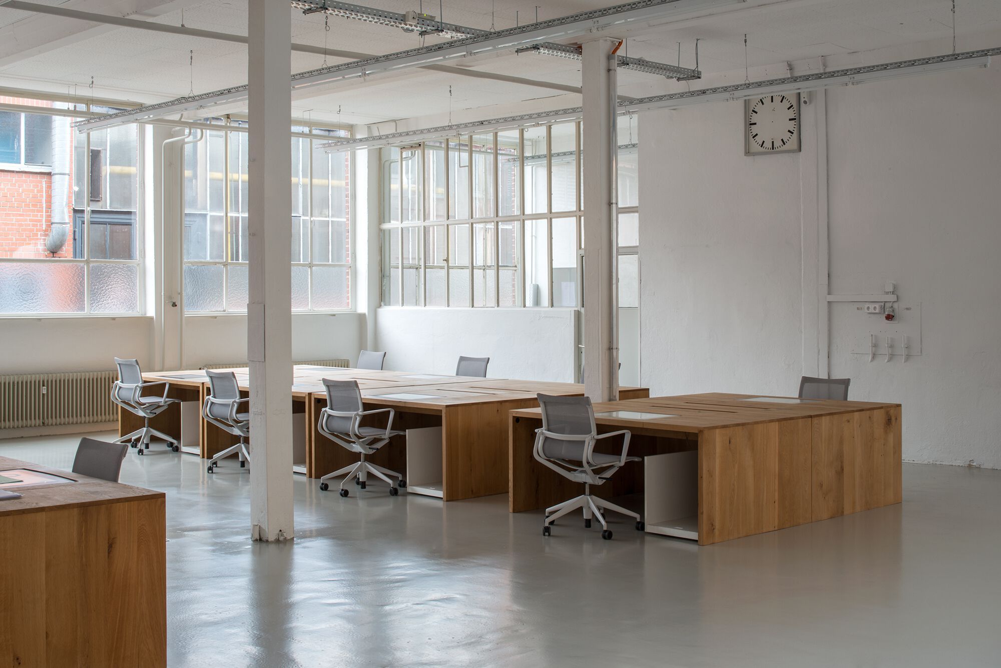 Твердый деревянный стол / стол e15 PONTE ARCH-00060004 - Вид №10