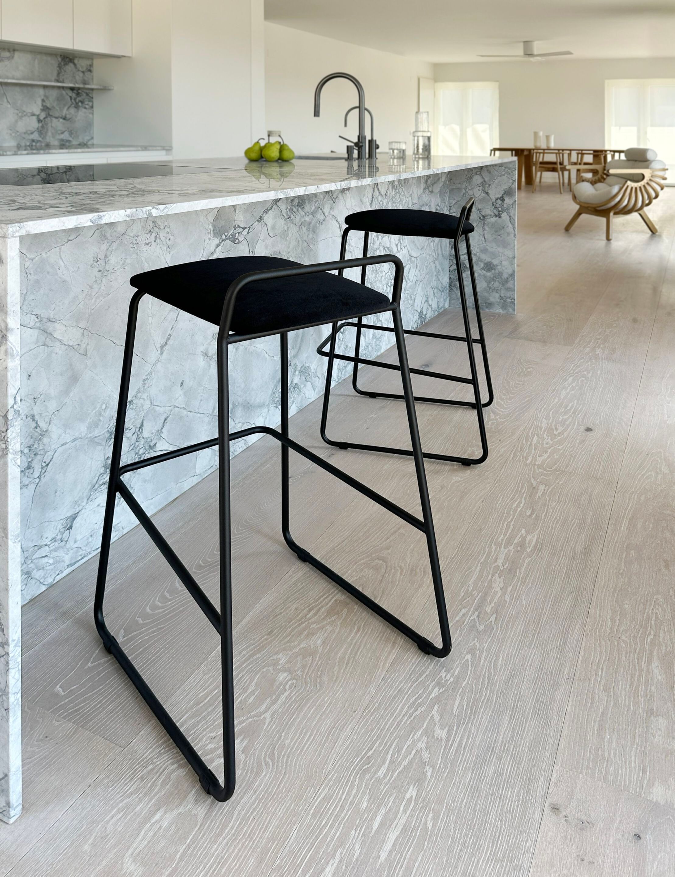 Высокий табурет с подставкой для ног Branca Lisboa Fio ARCH-00023637 - Вид №6