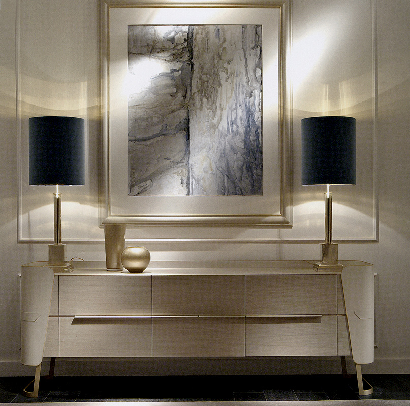 Буфет  SOFTHOUSE MANTO 02 