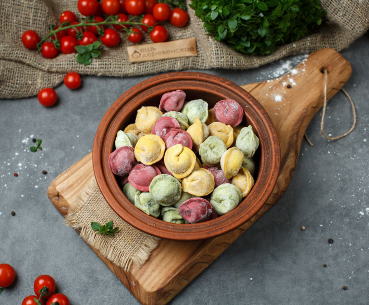 5782 Мини-пельмени с курицей "радуга" Вкусляндия 